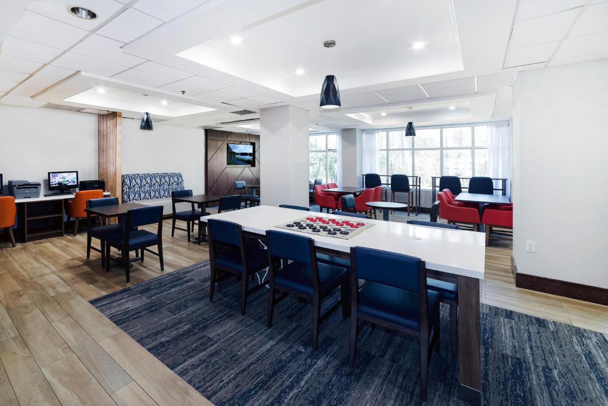 Holiday Inn Express & Suites Walterboro By Ihg Εξωτερικό φωτογραφία