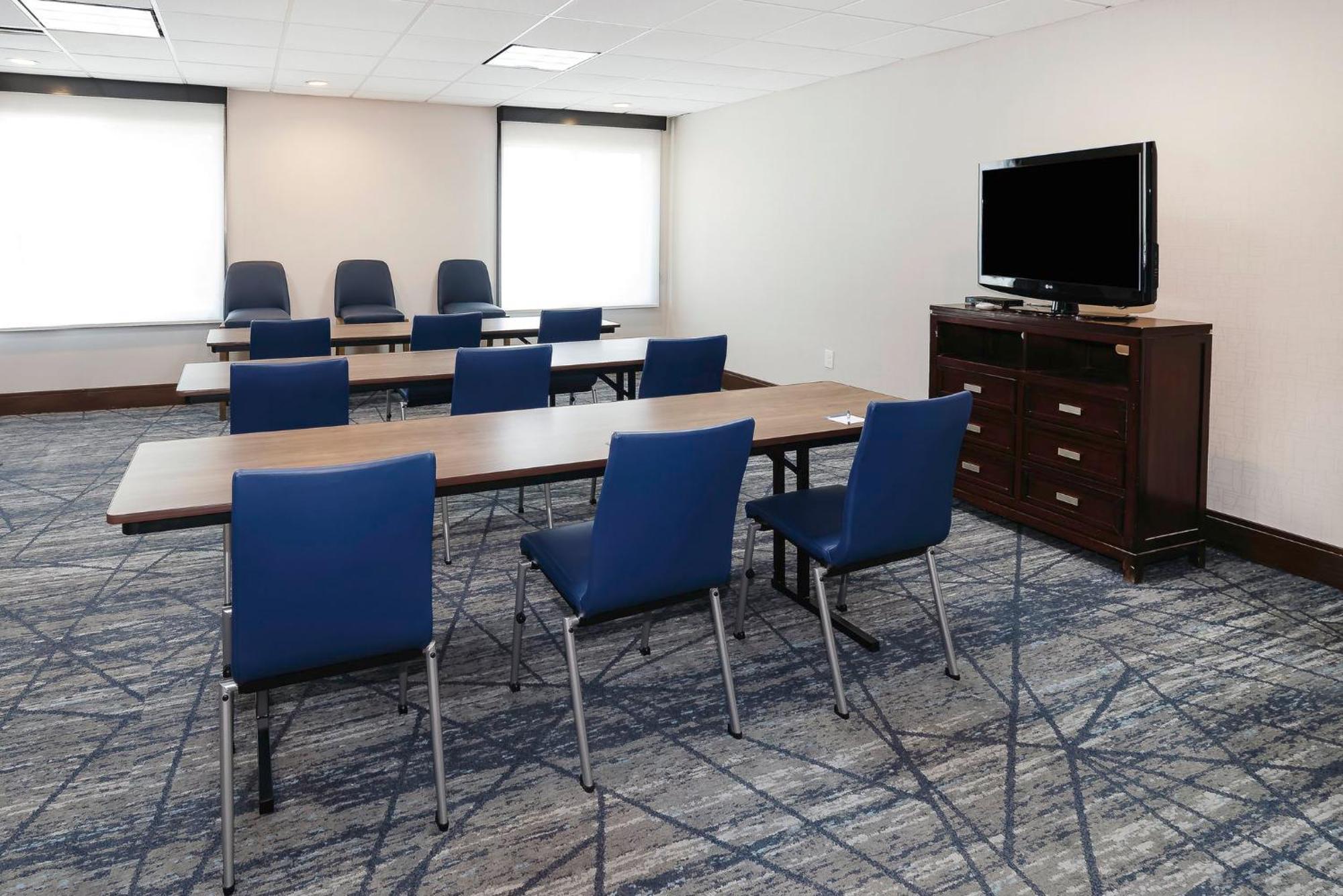 Holiday Inn Express & Suites Walterboro By Ihg Εξωτερικό φωτογραφία