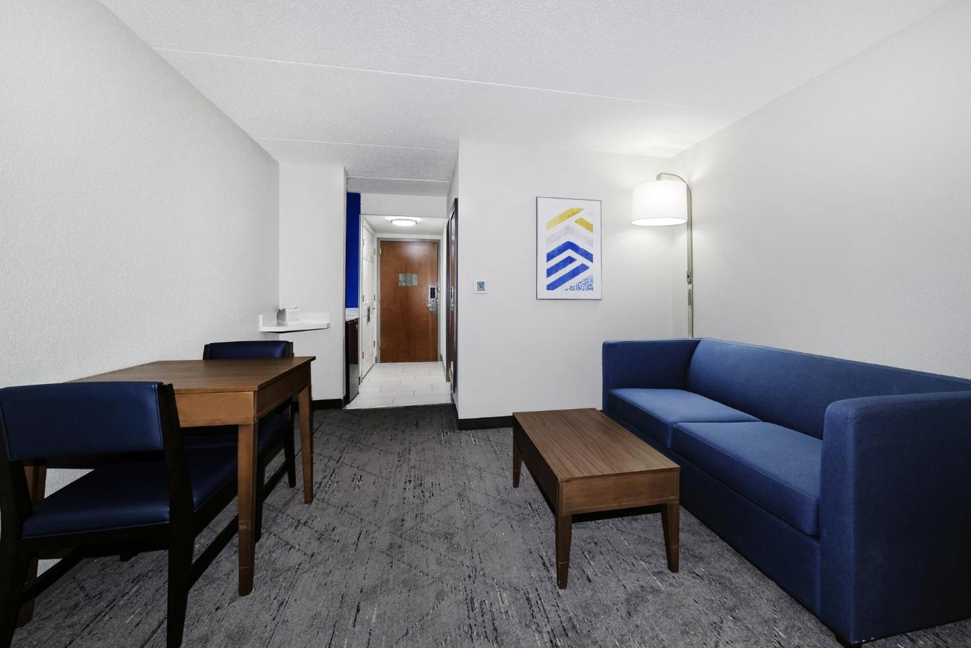 Holiday Inn Express & Suites Walterboro By Ihg Εξωτερικό φωτογραφία